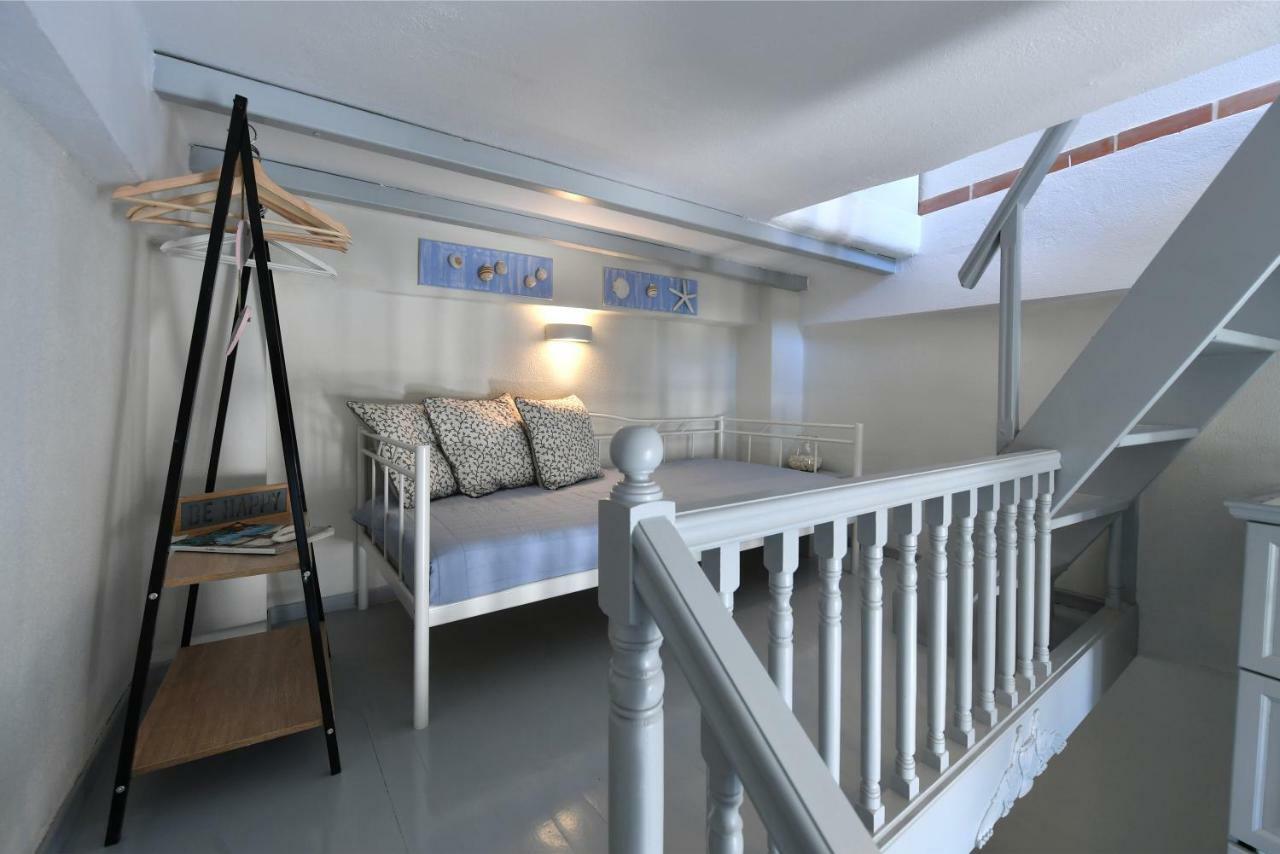 Almyra Seaview Maisonette In Naousa 외부 사진